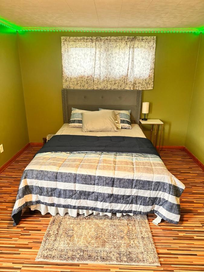 Luxury Apartments In Cheektowaga Ny Экстерьер фото